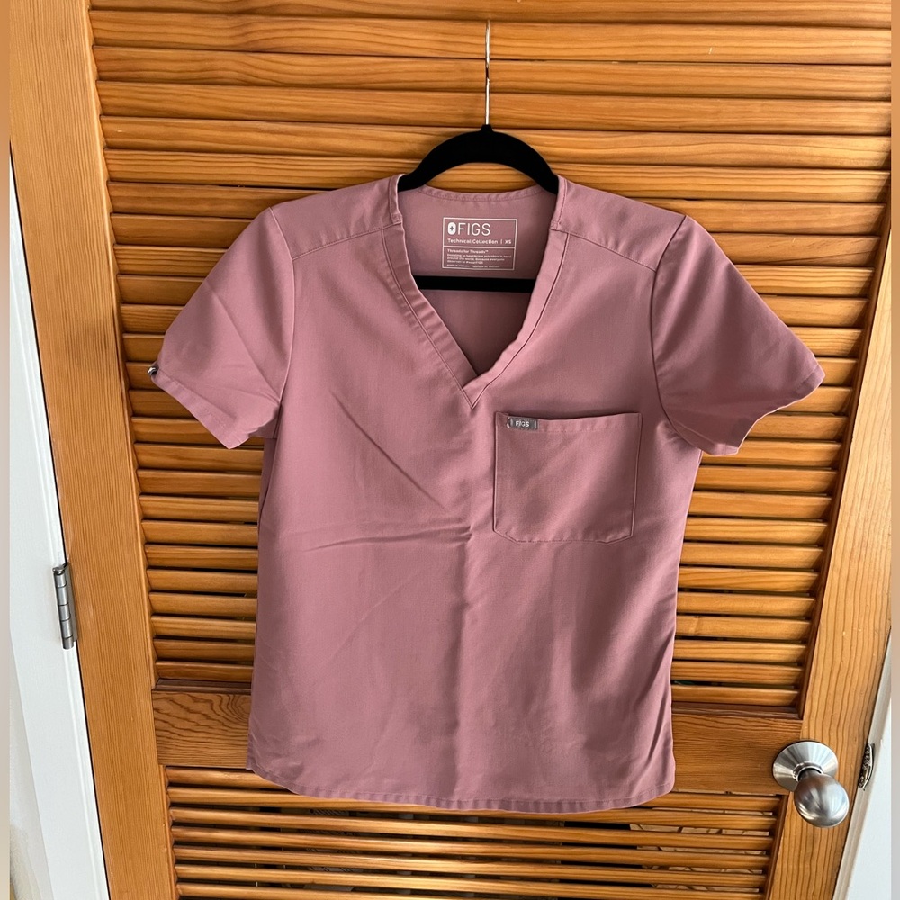 Figs Mauve Scrub Top